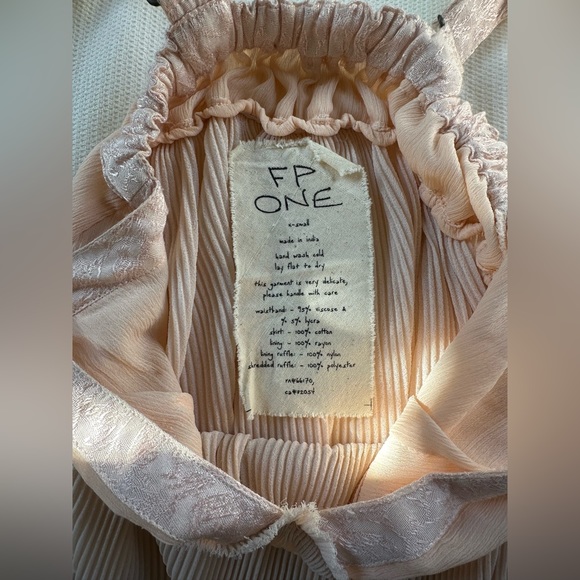 RARE FP ONE Ballet Pink Sheer Babydoll Top BEAUTIFUL DREAMY Sz XS - Picture 16 of 17